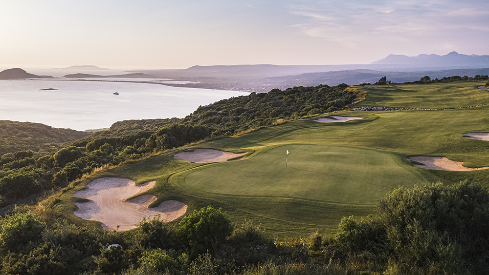 Costa Navarino med Markus Forsbohl 8-15 mars 2025